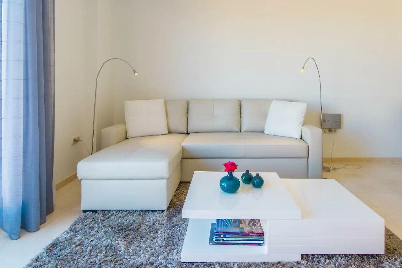 Santa Maria Marbella Apartamento 0*,  Espanha
